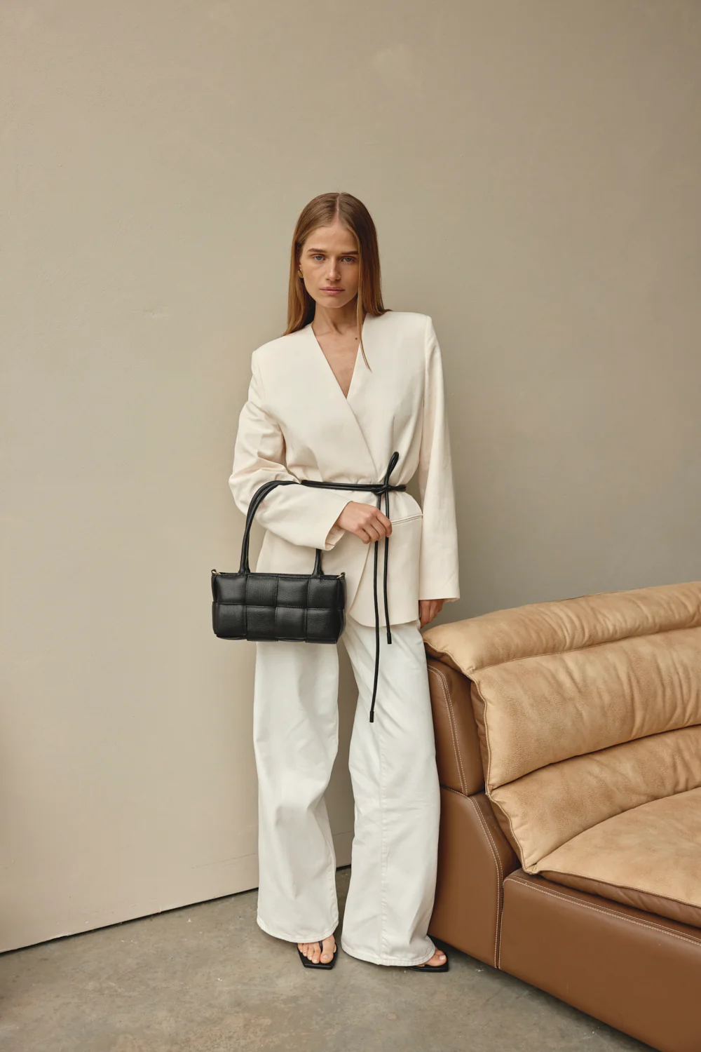 Margot Black Woven Baguette - Image 6